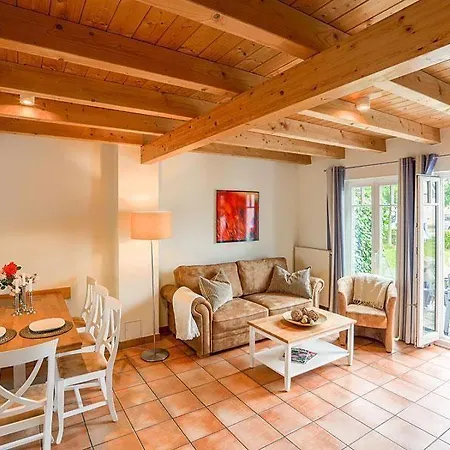 بيت للعطل Seepferdchen, 13a, Haus Darss 13a *