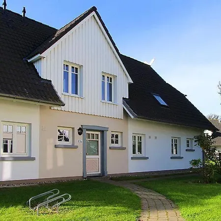 Seepferdchen, 13a, Haus Darss 13a بيت للعطل