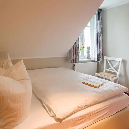 Seepferdchen, 13a, Haus Darss 13a *