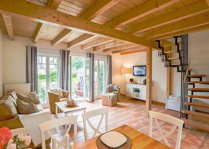 Seepferdchen, 13a, Haus Darss 13a بيت للعطل *
