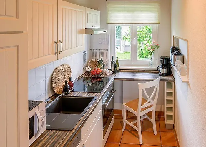 Seepferdchen, 13a, Haus Darss 13a بيت للعطل أوستسيباد نينهاجن