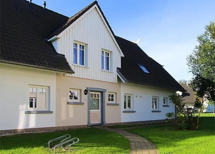 Seepferdchen, 13a, Haus Darss 13a بيت للعطل